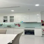 Vinhomes Urban Oasis