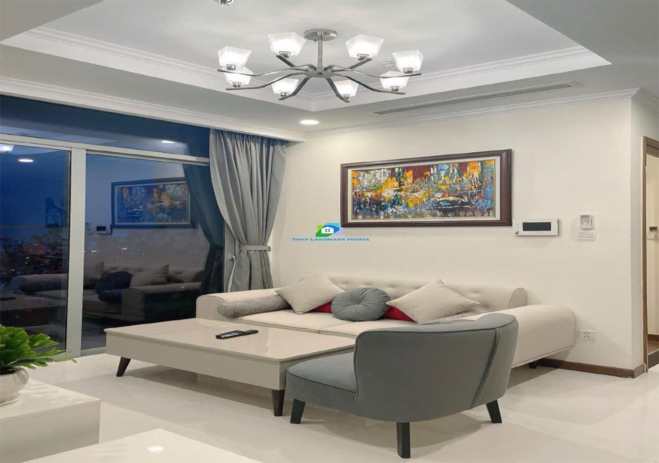 Vinhomes Urban Oasis *