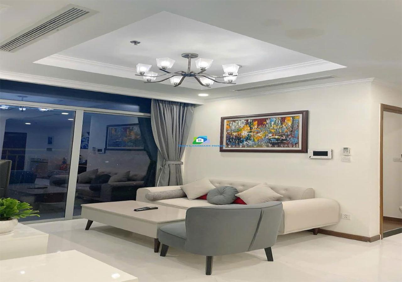 Căn hộ Vinhomes Urban Oasis *