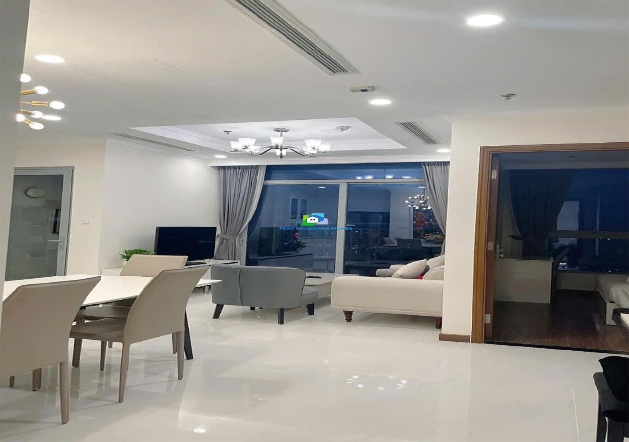 Căn hộ Vinhomes Urban Oasis *